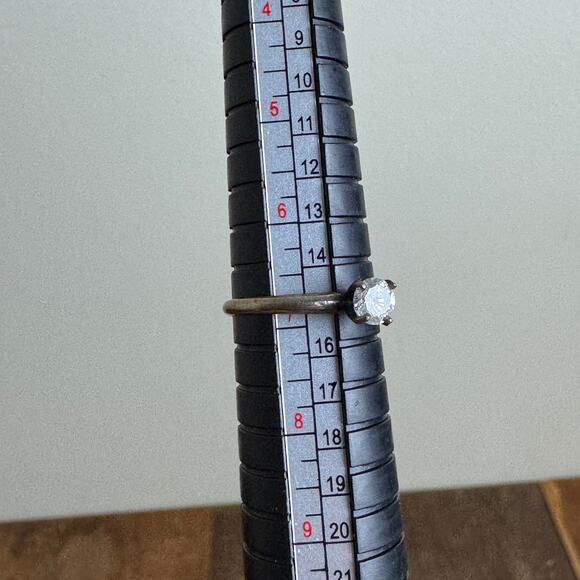 Vintage 925 Sterling Silver White Rhinestone Solitaire Engagement Ring Size‎ 7 - Picture 8 of 8